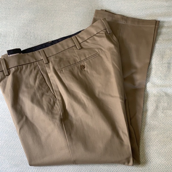 XL Plus Dockers Signature Khaki - Picture 2 of 4